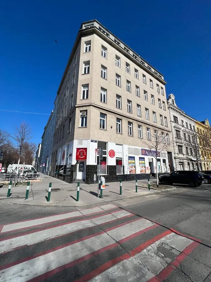 SISSI new luxurious apartment near Schönbrunn&Westbahnhof Wien 0*,  Österreich